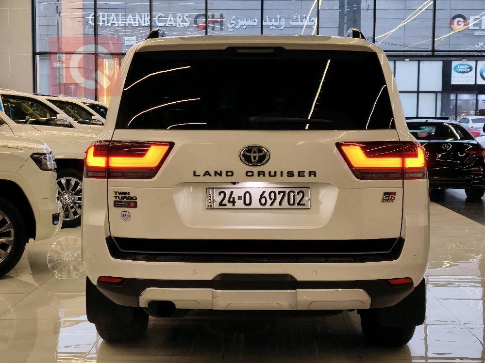 تويوتا لاندكروزر